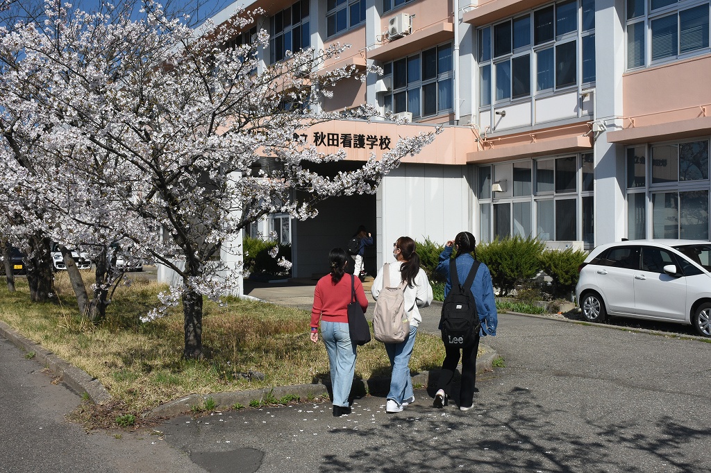 前期入学試験の願書受付を開始